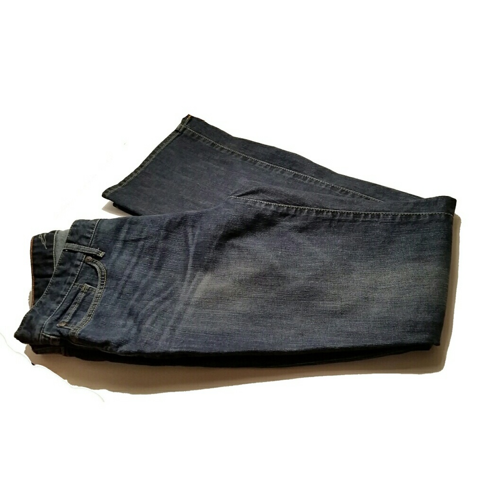 👖 Eddie Bauer jeans!